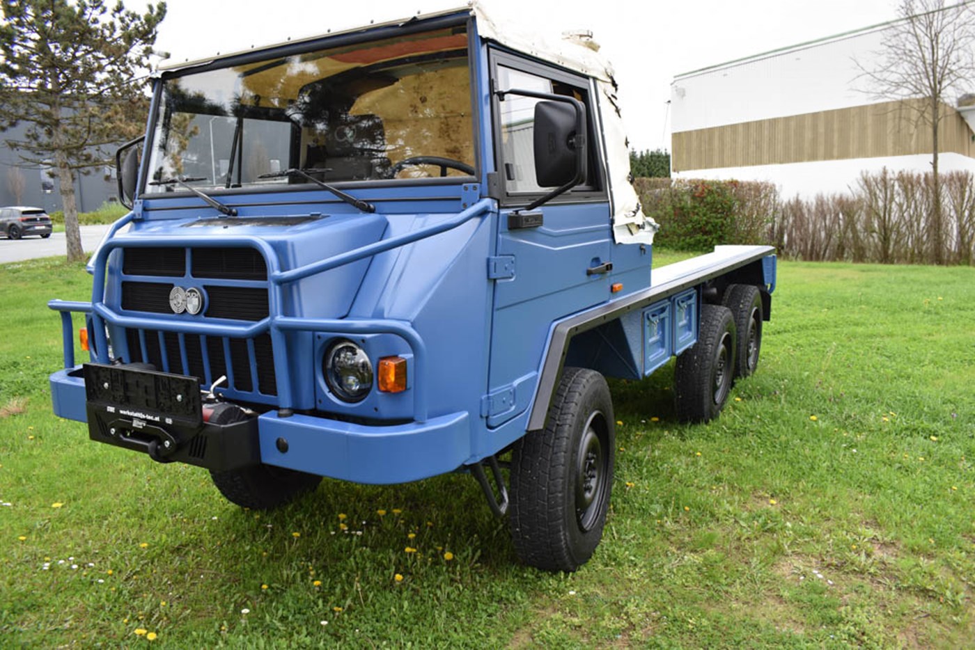 Pinzgauer 718 T